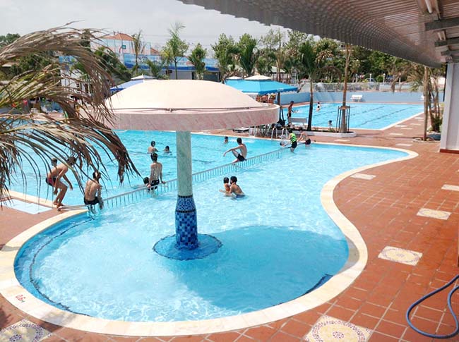 HỒ BƠI KINH DOANH HOÀNG MINH